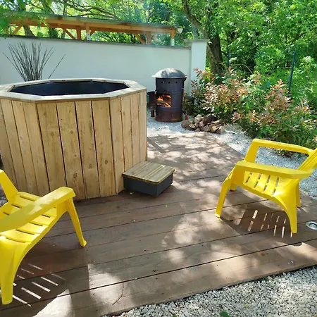Appartement Le Paon De Bois Avec Bain Nordique Saint-Mards-en-Othe